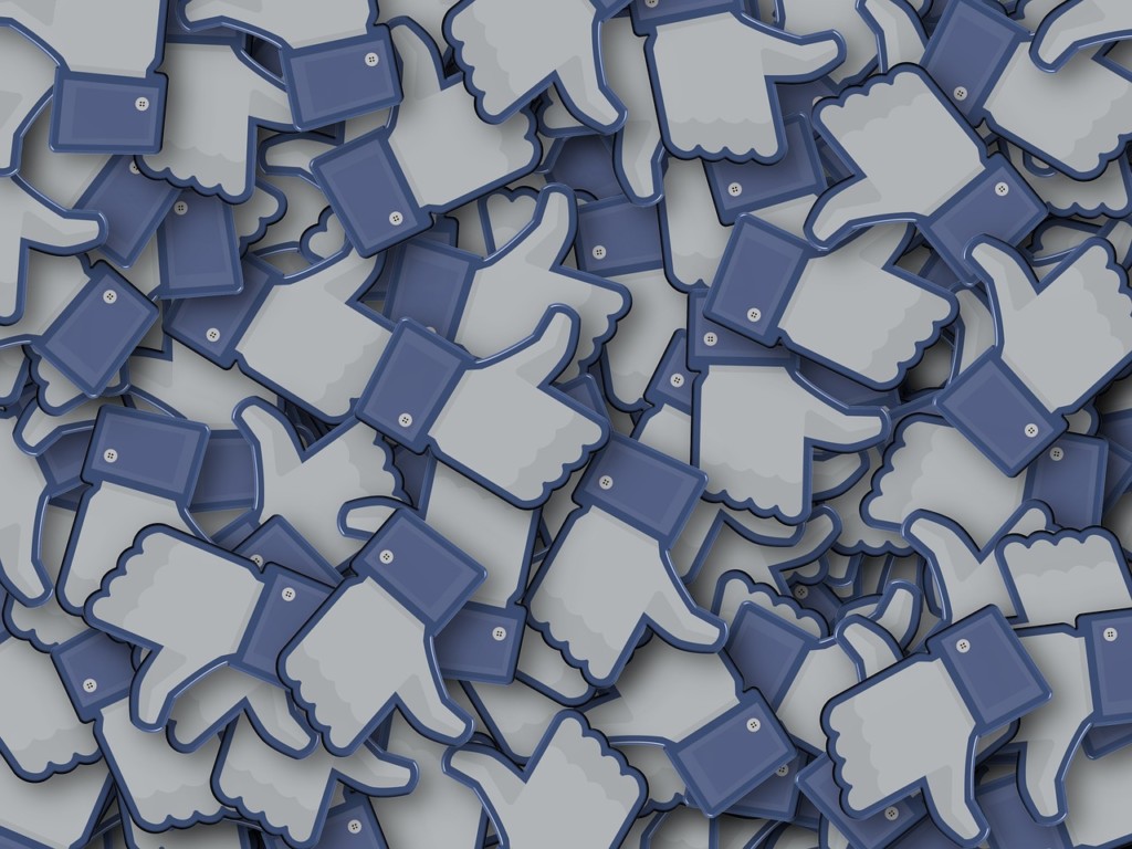 Muchos Botones Like, Debes Dejar De Hacer En Facebook