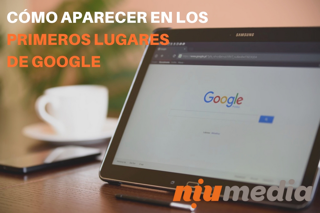 Tablet con Google Abierto, Para Post Sobre CÃ³mo Aparecer en los Primeros Lugares de Google.
